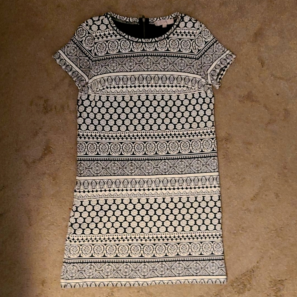 Dress - Short Sleeve